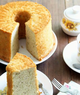 Perfect Banana Chiffon Cake